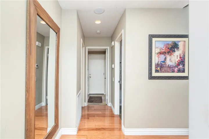 2251 Whiteoak Lane, Corona, California 92882