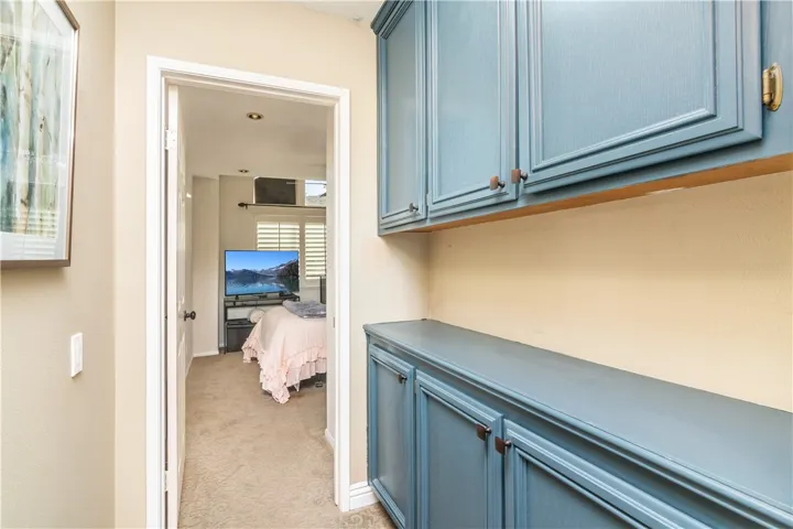 2251 Whiteoak Lane, Corona, California 92882