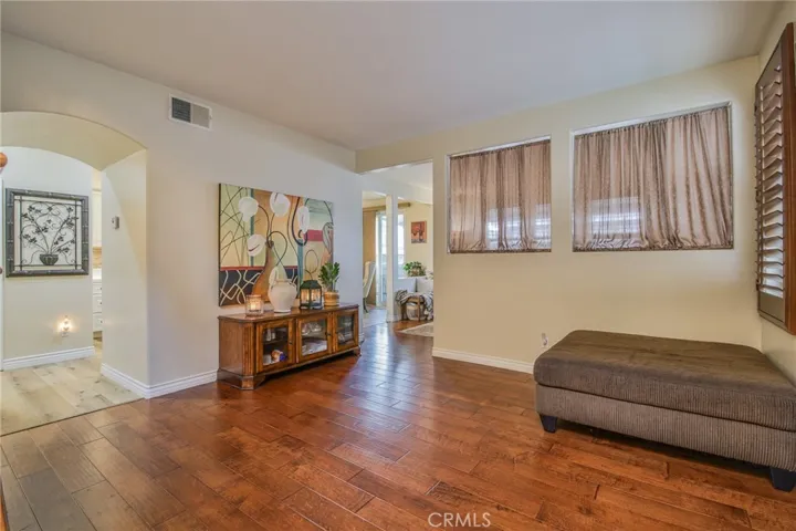 12822 Zinnea Avenue, Chino, California 91710