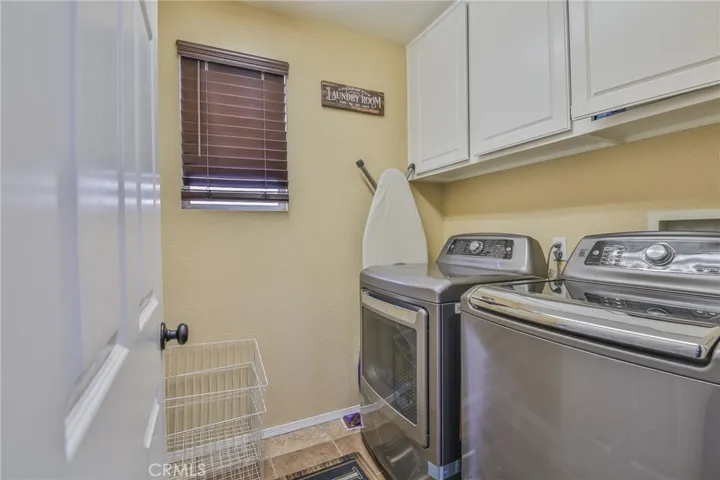 12822 Zinnea Avenue, Chino, California 91710