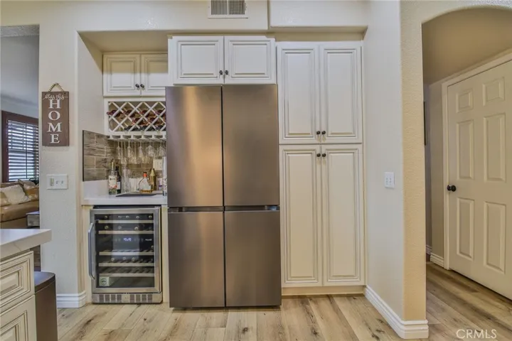 12822 Zinnea Avenue, Chino, California 91710