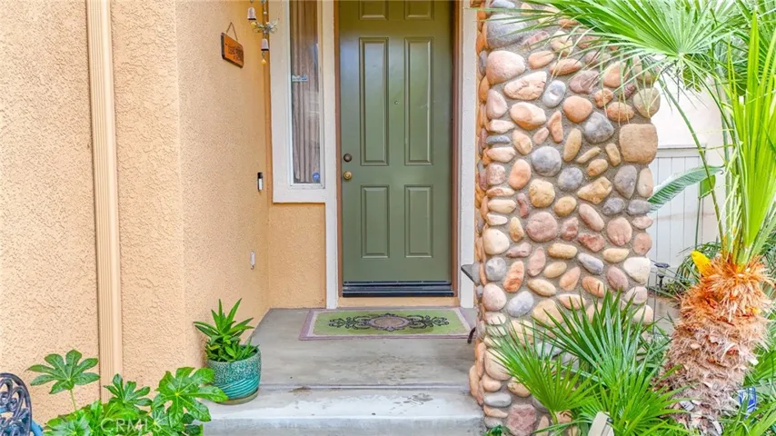 12822 Zinnea Avenue, Chino, California 91710