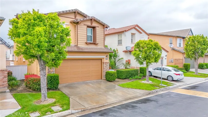12822 Zinnea Avenue, Chino, California 91710