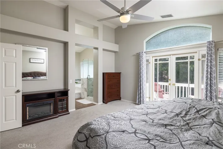Large primary bedroom with en suite bathroom