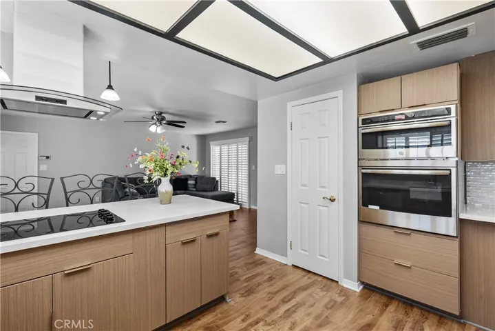 6309 W Avenue M8, Palmdale, California 93551