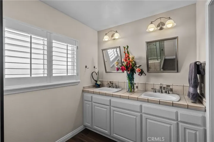 6309 W Avenue M8, Palmdale, California 93551