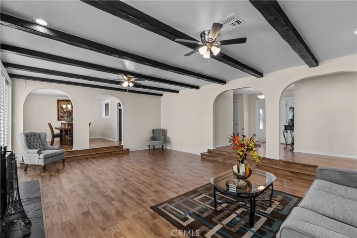 6309 W Avenue M8, Palmdale, California 93551