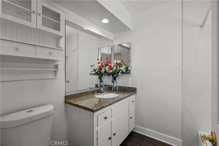 6309 W Avenue M8, Palmdale, California 93551