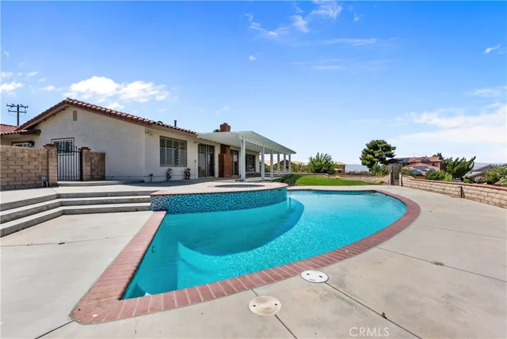 6309 W Avenue M8, Palmdale, California 93551