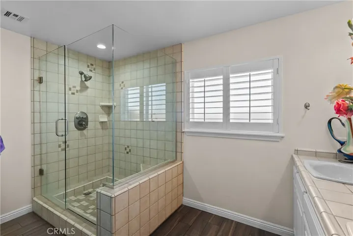 6309 W Avenue M8, Palmdale, California 93551