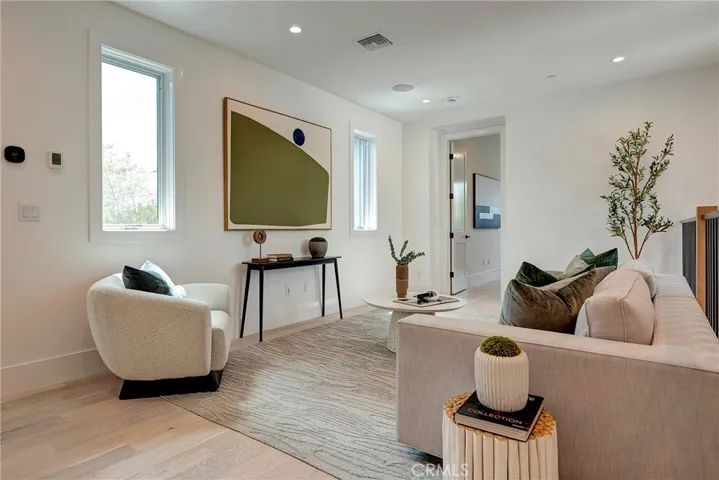 1405 Priscilla Lane, Newport Beach, California 92660