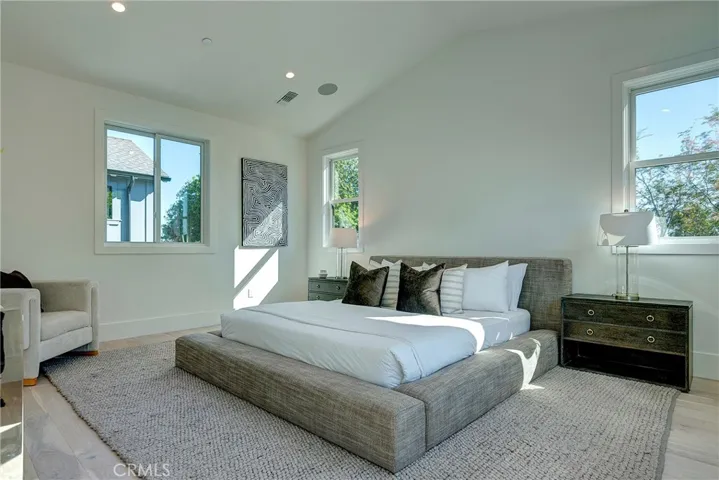 1405 Priscilla Lane, Newport Beach, California 92660