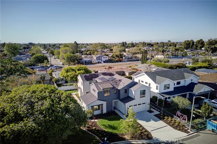 1405 Priscilla Lane, Newport Beach, California 92660