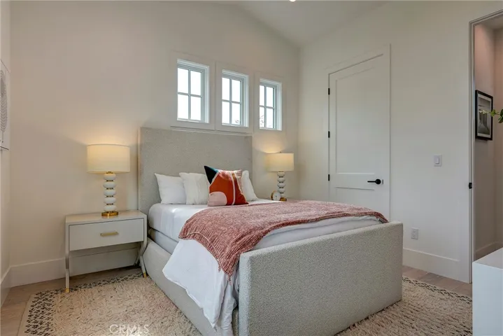 1405 Priscilla Lane, Newport Beach, California 92660