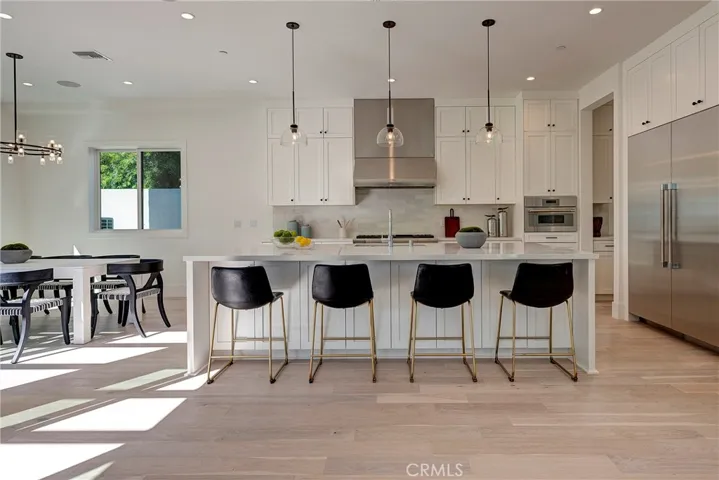1405 Priscilla Lane, Newport Beach, California 92660