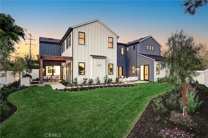 1405 Priscilla Lane, Newport Beach, California 92660