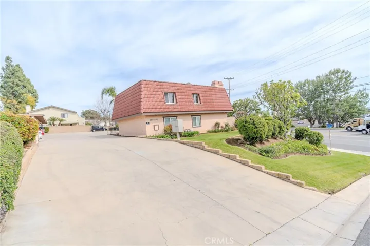 2851 N Palm Avenue 1, Orange, California 92865