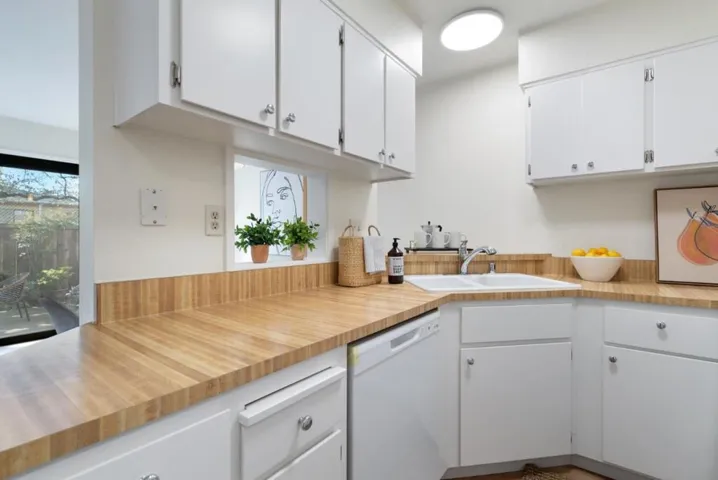 6300 Imperial Court, Aptos, California 95003
