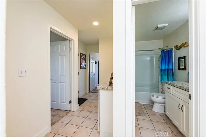 22745 Water View Drive, Canyon Lake, California 92587