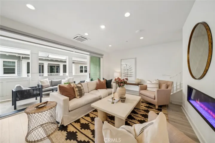 2142 Andover Lane, Newport Beach, California 92660