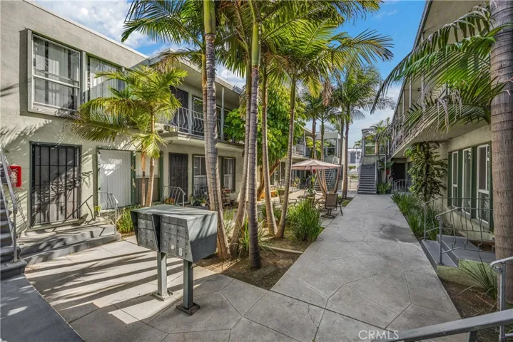 438 Cedar Avenue 14, Long Beach, California 90802