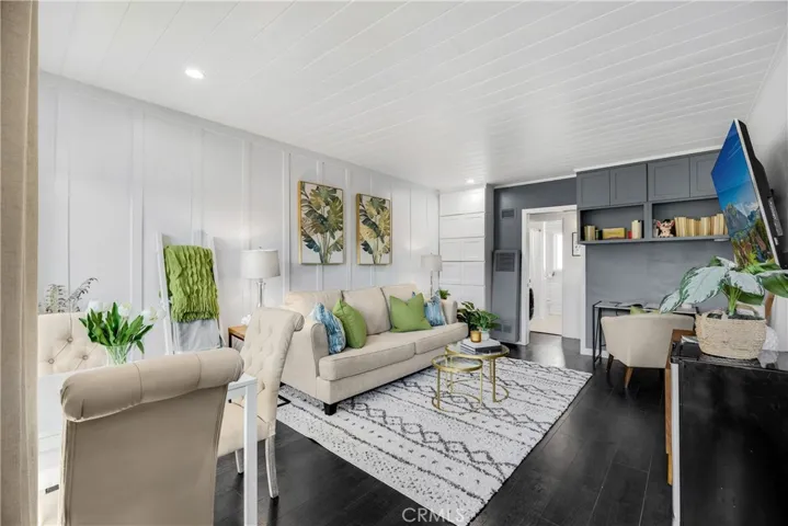 438 Cedar Avenue 14, Long Beach, California 90802