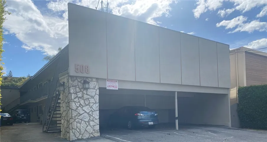 508 Hill Drive, Glendale, California 91206