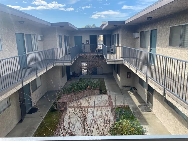 824 E Windsor Road, Glendale, California 91205