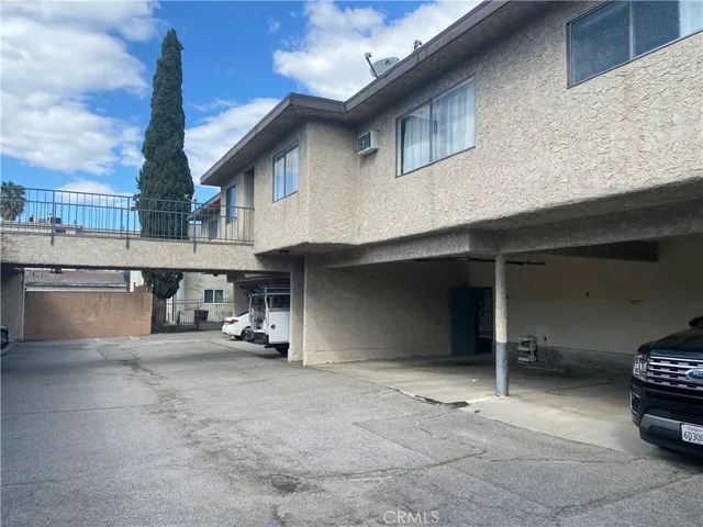 824 E Windsor Road, Glendale, California 91205