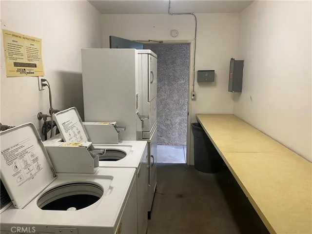 824 E Windsor Road, Glendale, California 91205