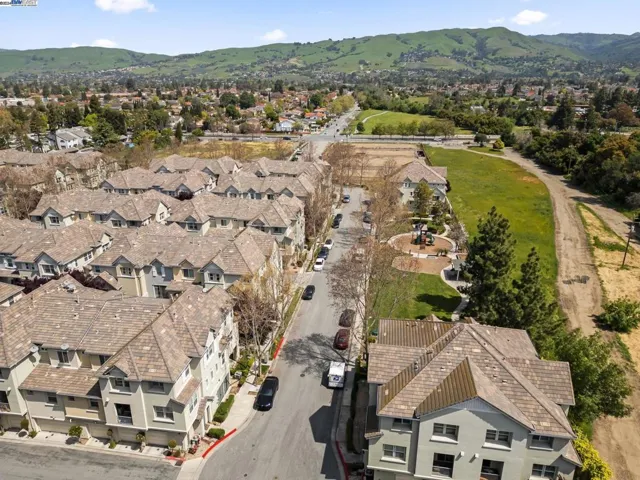 2559 Riparian Ct, San Jose, California 95133