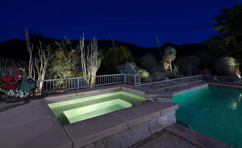 49990 DESERT ARRAYO TRAIL 64