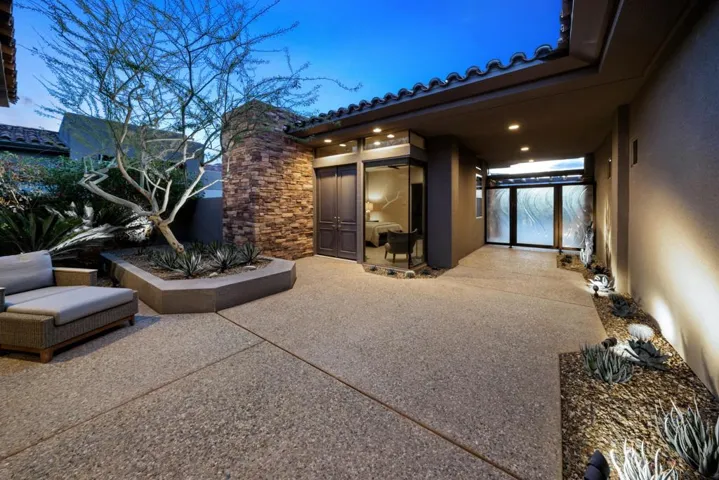 49990 DESERT ARRAYO TRAIL 14