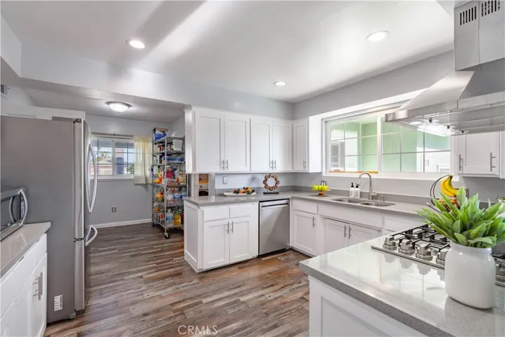 703 Paseo Grande, Corona, California 92882