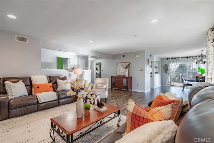 703 Paseo Grande, Corona, California 92882