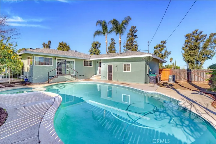 703 Paseo Grande, Corona, California 92882