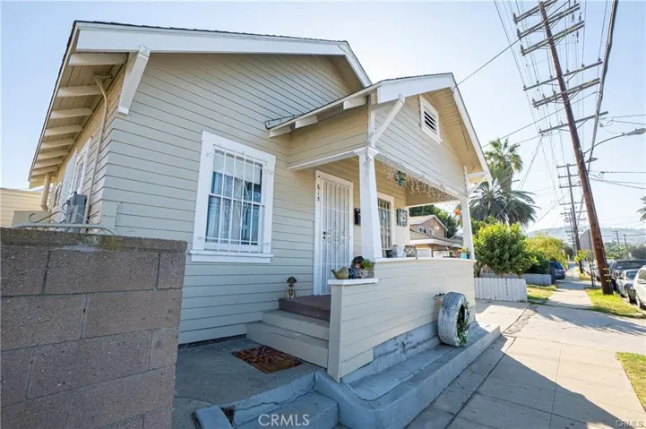 615 W Ofarrell Street, San Pedro, California 90731