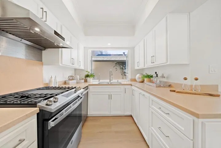 1067 Regency Knoll Drive, San Jose, California 95129