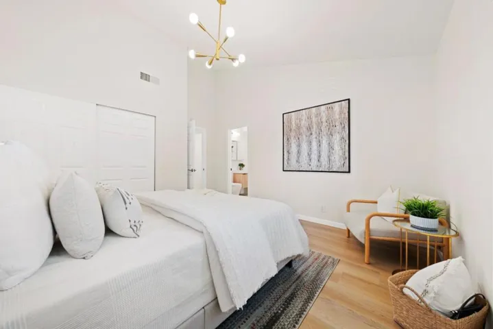 1067 Regency Knoll Drive, San Jose, California 95129