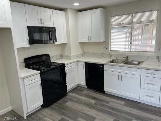 24303 Woolsey Canyon Road 68, Canoga Park, California 91304