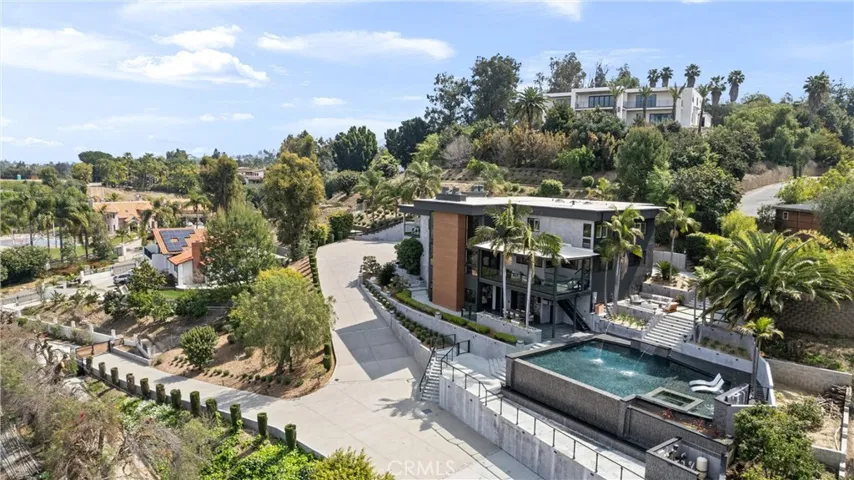 121 S Peralta Hills Drive, Anaheim Hills, California 92807