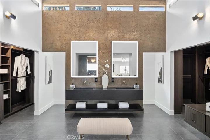 121 S Peralta Hills Drive, Anaheim Hills, California 92807