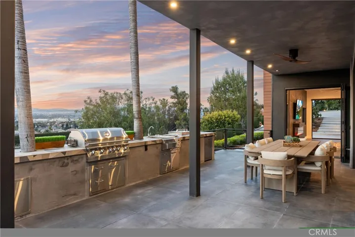 121 S Peralta Hills Drive, Anaheim Hills, California 92807