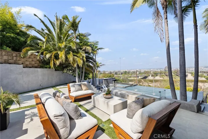 121 S Peralta Hills Drive, Anaheim Hills, California 92807