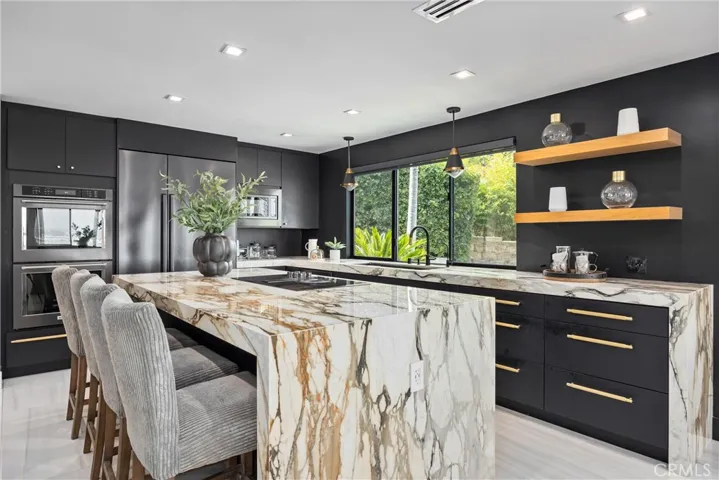 121 S Peralta Hills Drive, Anaheim Hills, California 92807