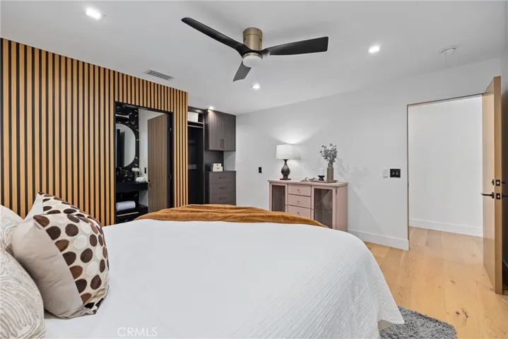 121 S Peralta Hills Drive, Anaheim Hills, California 92807