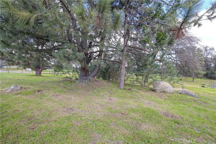 5040 Silva Drive, Mariposa, California 95338