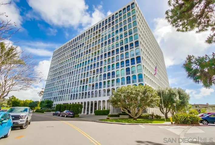 The Seville, luxury High Rise building with secured underground parking