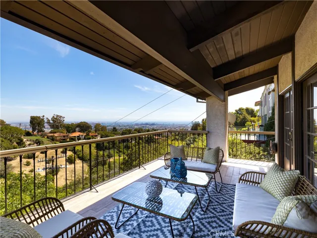 4216 Palos Verdes Drive E, Rancho Palos Verdes, California 90275
