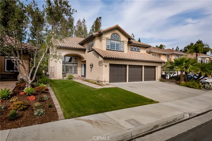 262 S Santa Maria Street, Orange, California 92869